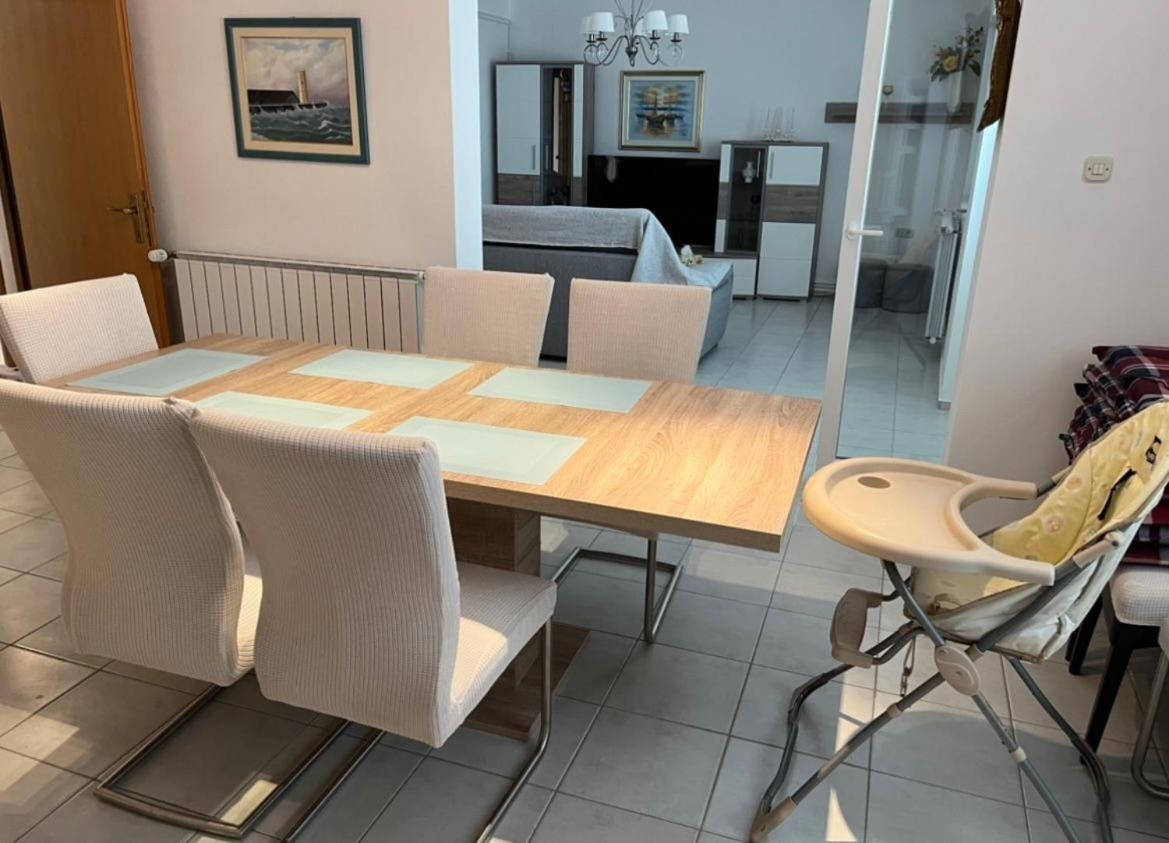 Apartments Lili سينج المظهر الخارجي الصورة